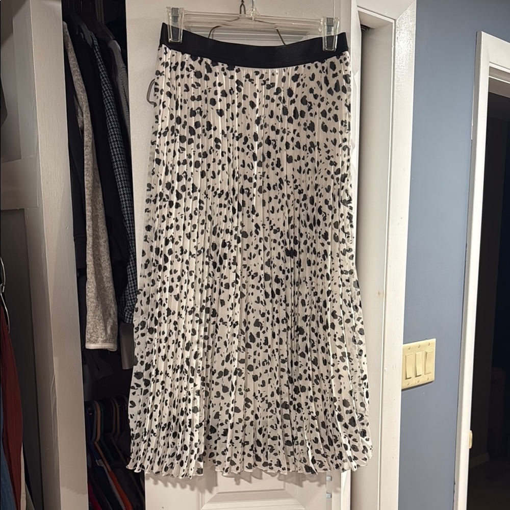 WD.NY Black and White Patterned Midi Skirt